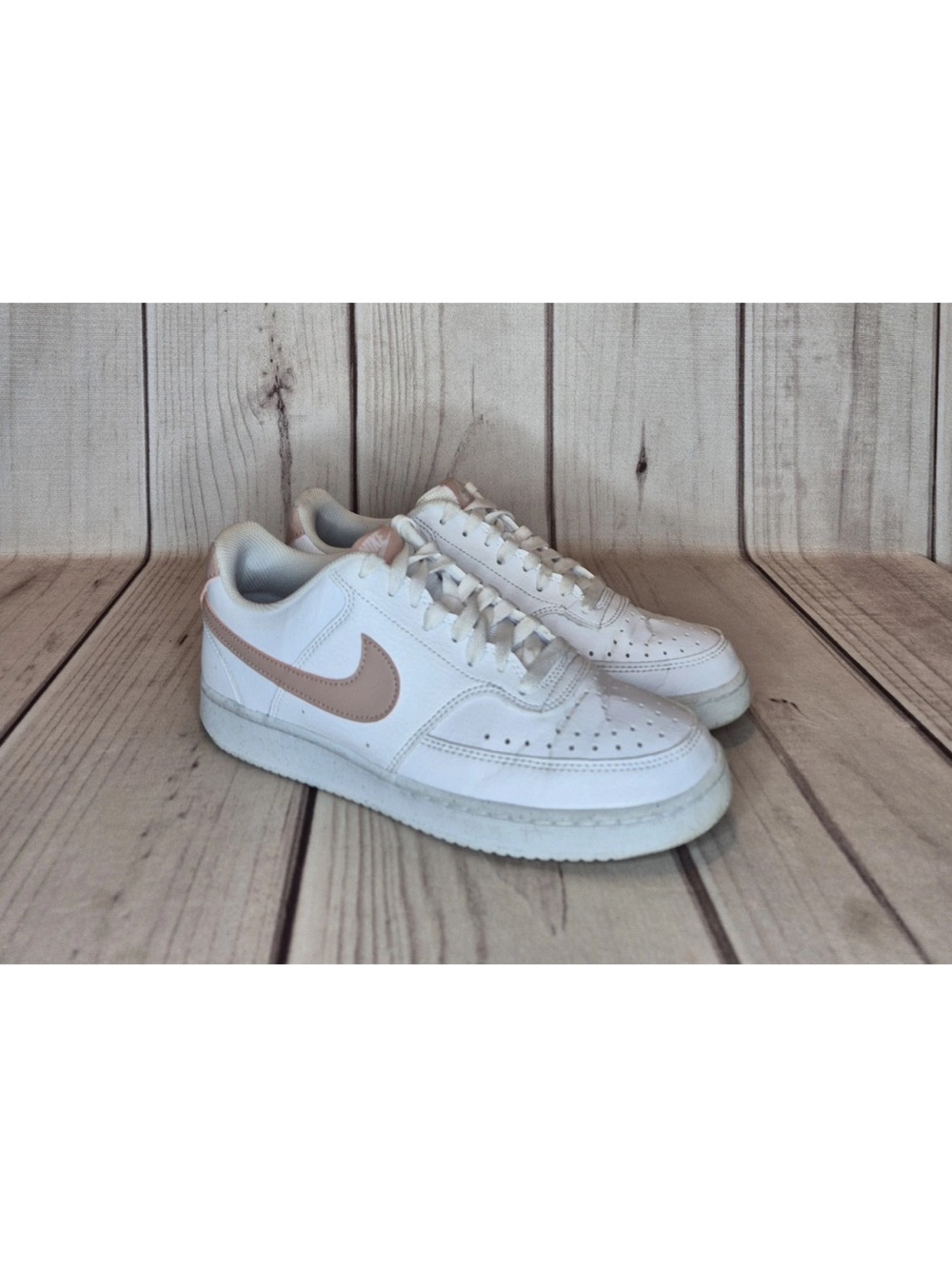 Nike Womens Size 10 Vision Lo Next Nature White Pink Sneakers